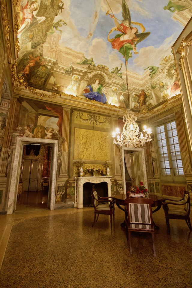 Королевский дворец в Генуе