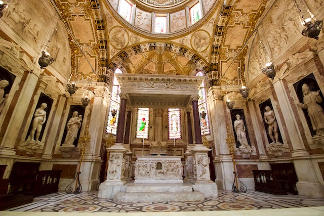 собор сан лоренцо в Генуе