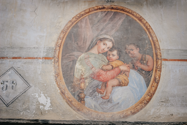 Фреска на фасаде в Санта Мария Маджоре