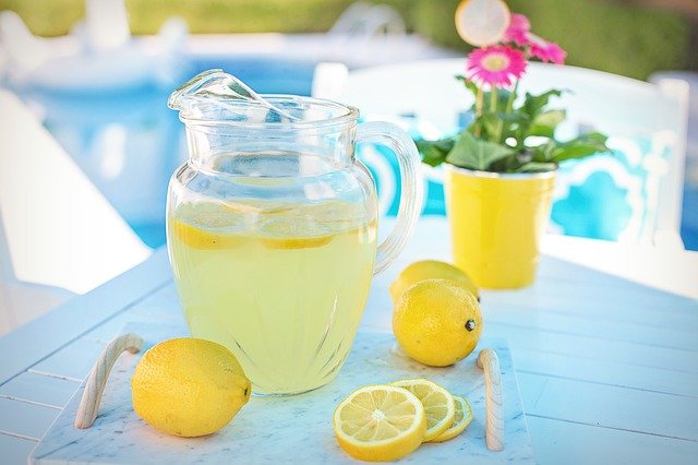 Бабушкин лимон, его итальянский собрат Боцци и рецепт домашнего освежающего лимонада с мятой